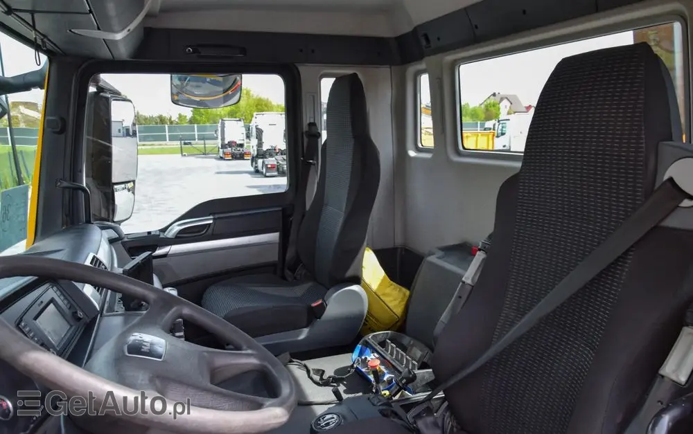 MAN TGS 26.400 / 6x4 / EURO 6 / UDT / HDS FASSI 165 / WYSUW x3 / ROTATOR / CHWYTAK / STEROWANIE RADIOWE / WZMOCNIONA RAMA / WYWROTKA / HYDROBURTA / AUTOMAT / 2017 / NOWE OPONY - 100% / NISKI PRZEBIEG / STAN IDEALNY / SPROWADZONY 