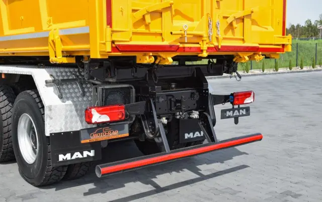 MAN TGS 26.400 / 6x4 / EURO 6 / UDT / HDS FASSI 165 / WYSUW x3 / ROTATOR / CHWYTAK / STEROWANIE RADIOWE / WZMOCNIONA RAMA / WYWROTKA / HYDROBURTA / AUTOMAT / 2017 / NOWE OPONY - 100% / NISKI PRZEBIEG / STAN IDEALNY / SPROWADZONY 