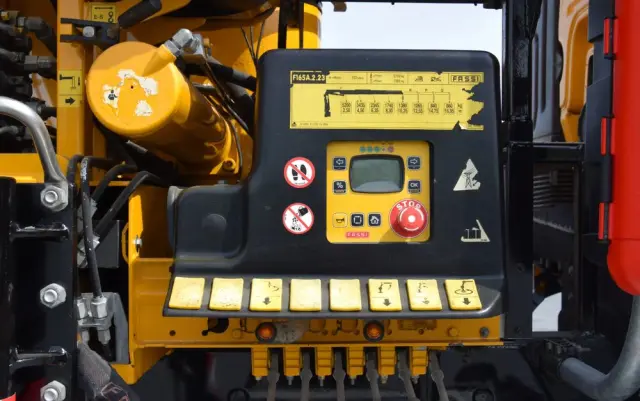 MAN TGS 26.400 / 6x4 / EURO 6 / UDT / HDS FASSI 165 / WYSUW x3 / ROTATOR / CHWYTAK / STEROWANIE RADIOWE / WZMOCNIONA RAMA / WYWROTKA / HYDROBURTA / AUTOMAT / 2017 / NOWE OPONY - 100% / NISKI PRZEBIEG / STAN IDEALNY / SPROWADZONY 