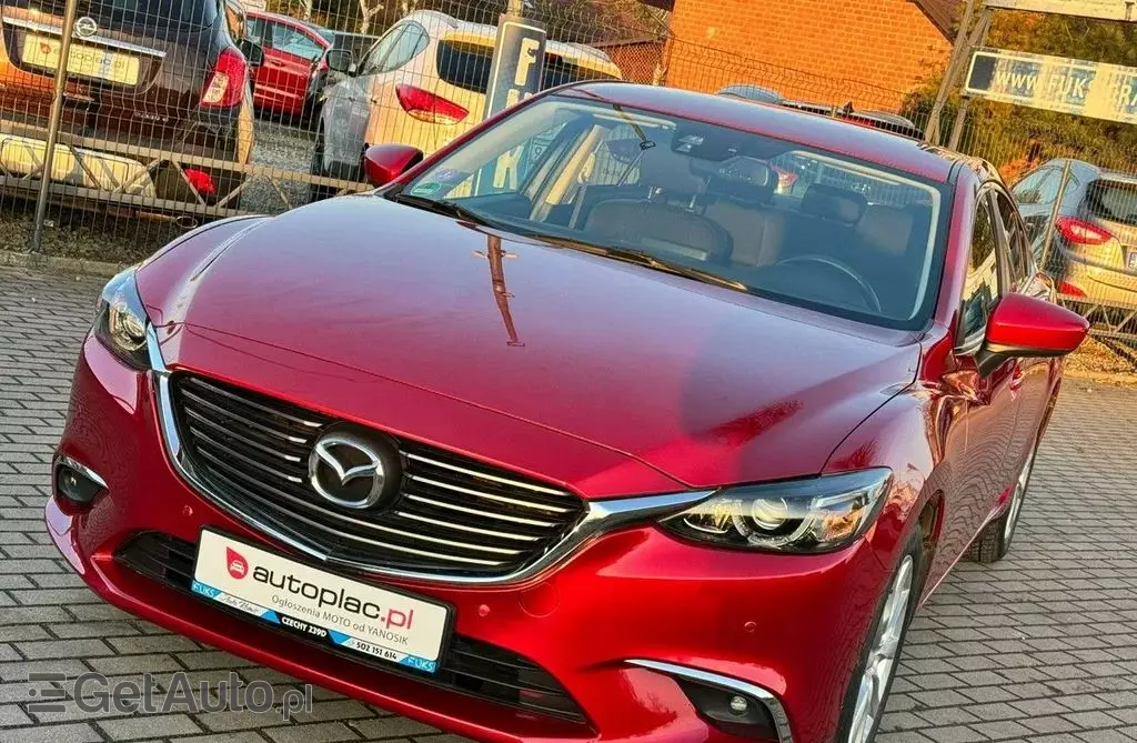 MAZDA 6 