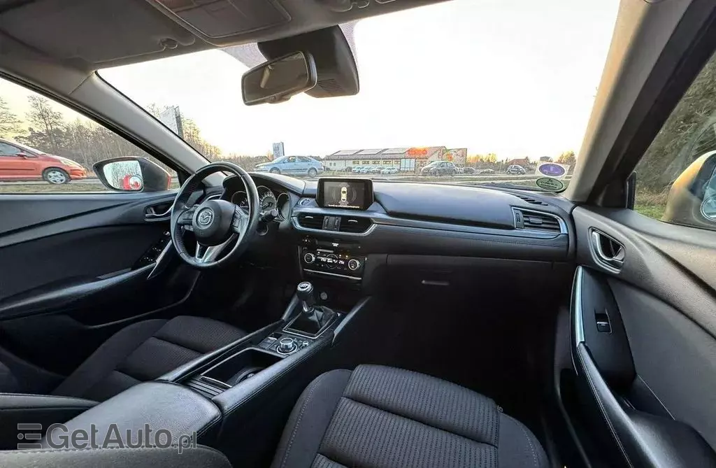 MAZDA 6 