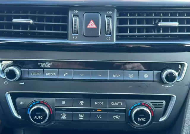 KIA Optima 1.7 CRDI L DCT