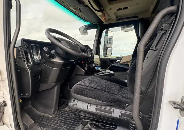 MERCEDES-BENZ Actros 