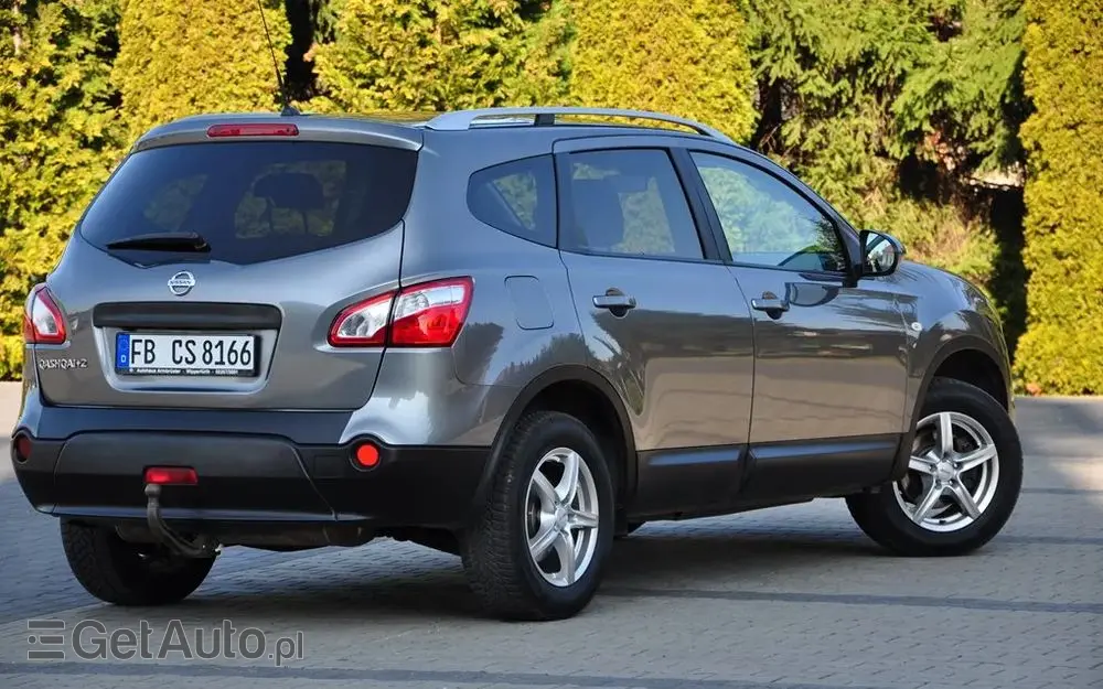 NISSAN Qashqai+2 2.0 Acenta