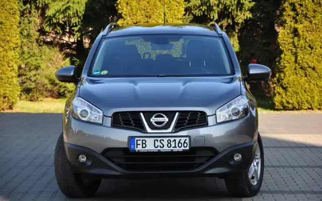 NISSAN Qashqai+2 2.0 Acenta