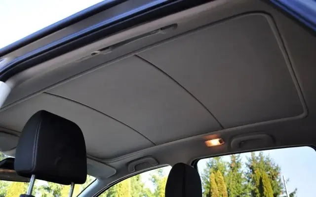 NISSAN Qashqai+2 2.0 Acenta