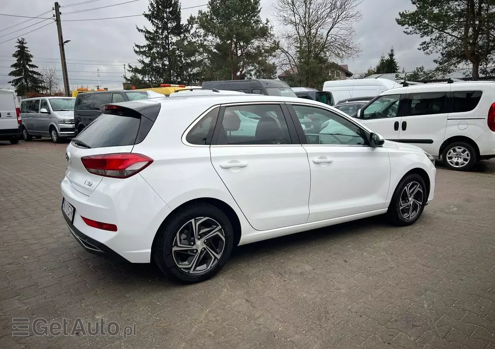 HYUNDAI I30 1.5 DPI Comfort