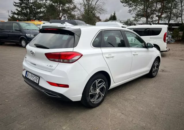 HYUNDAI I30 1.5 DPI Comfort