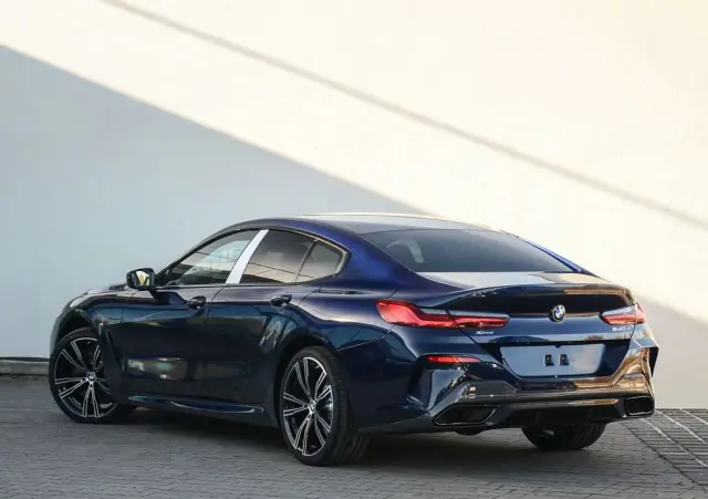 BMW Seria 8 