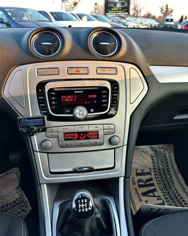 FORD Mondeo 1.8 TDCi Trend