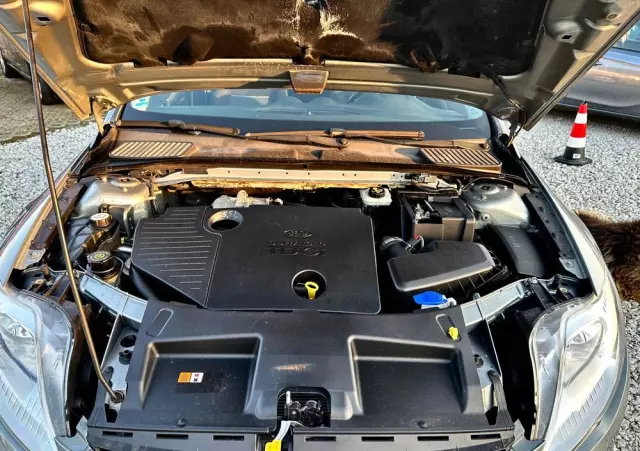 FORD Mondeo 1.8 TDCi Trend