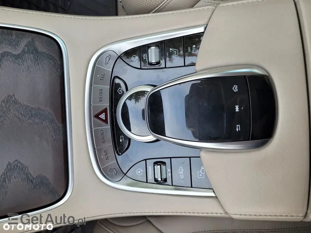MERCEDES-BENZ Klasa S 400 d 4-Matic L 9G-TRONIC