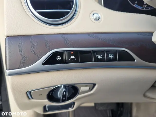 MERCEDES-BENZ Klasa S 400 d 4-Matic L 9G-TRONIC