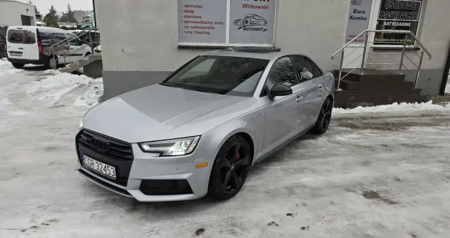 AUDI A4 Limousine 2.0 TFSI quattro S tronic sport