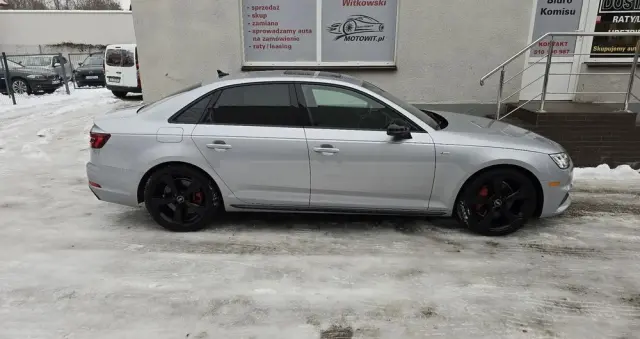 AUDI A4 Limousine 2.0 TFSI quattro S tronic sport