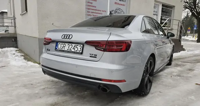 AUDI A4 Limousine 2.0 TFSI quattro S tronic sport