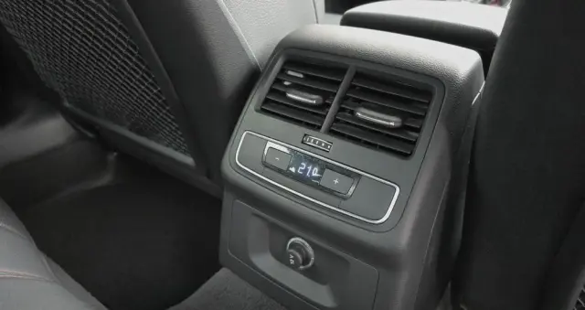 AUDI A4 Limousine 2.0 TFSI quattro S tronic sport