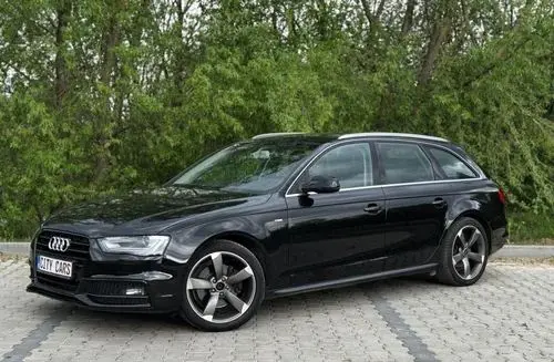 AUDI A4 