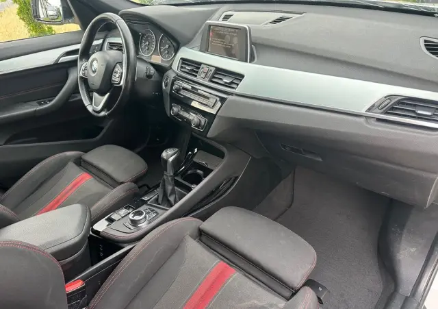 BMW X1 SDrive18d Sport Line sport