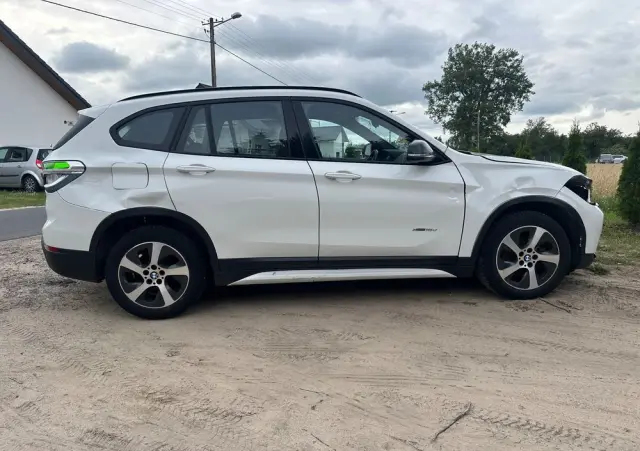 BMW X1 SDrive18d Sport Line sport