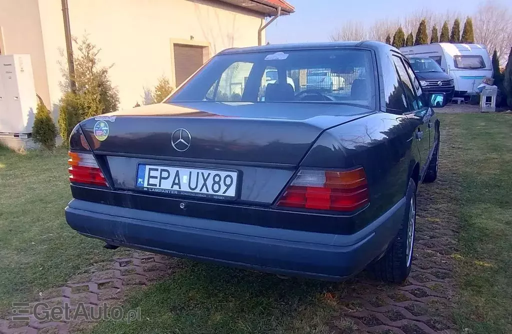 MERCEDES-BENZ Klasa E 