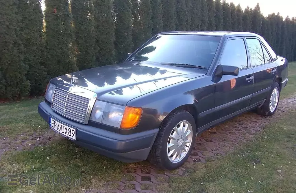 MERCEDES-BENZ Klasa E 