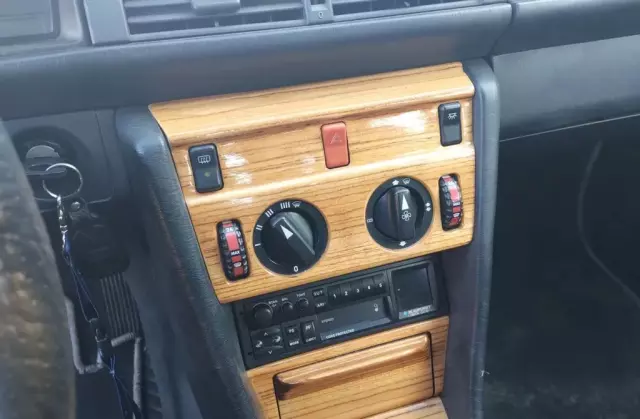 MERCEDES-BENZ Klasa E 