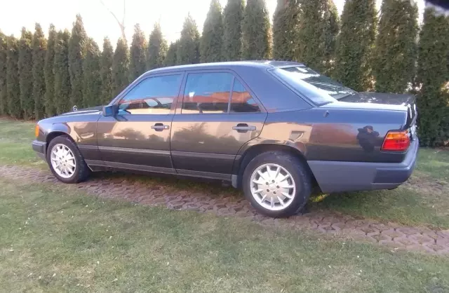 MERCEDES-BENZ Klasa E 