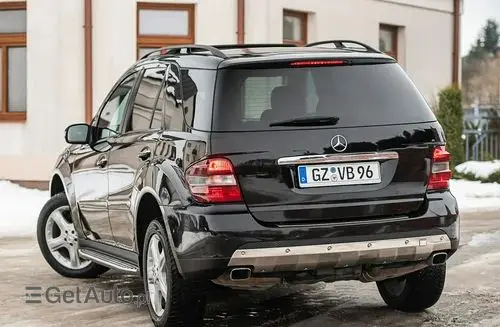 MERCEDES-BENZ ML 