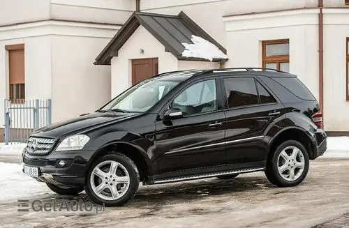 MERCEDES-BENZ ML 