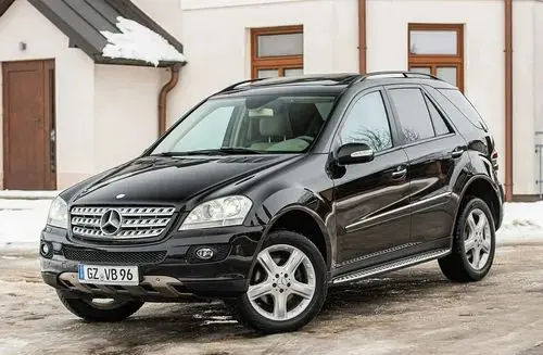 MERCEDES-BENZ ML 