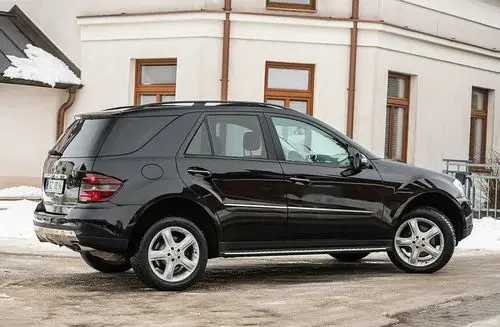 MERCEDES-BENZ ML 