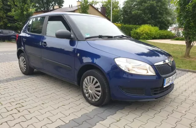 SKODA Fabia 