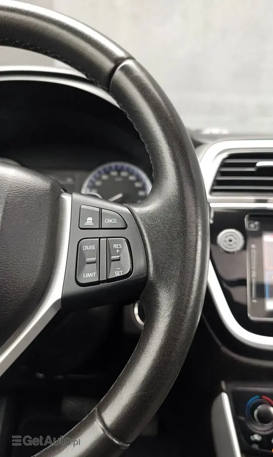 SUZUKI SX4 S-Cross 1.4 T Premium