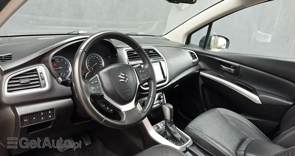 SUZUKI SX4 S-Cross 1.4 T Premium