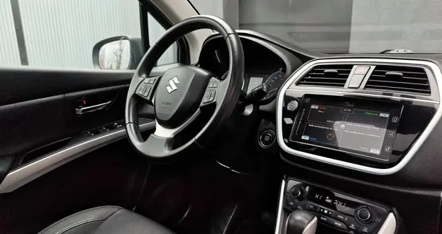 SUZUKI SX4 S-Cross 1.4 T Premium