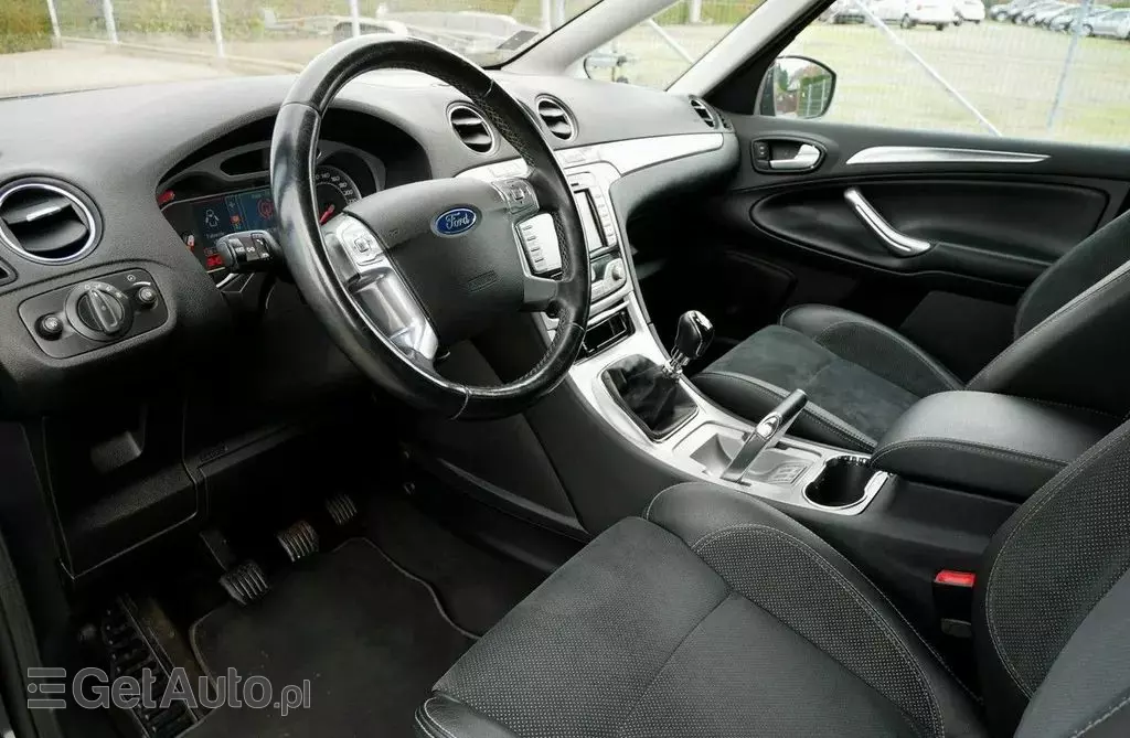 FORD S-MAX 