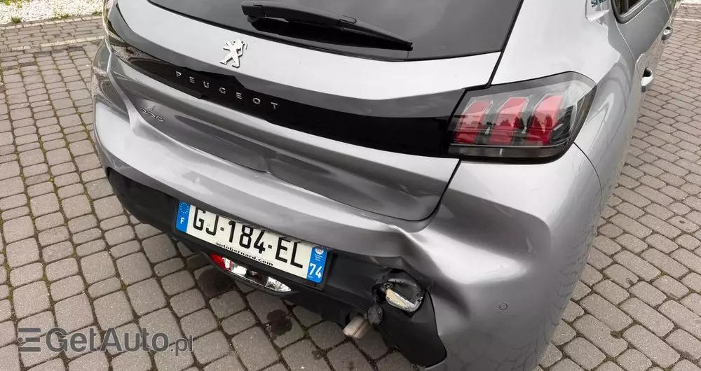 PEUGEOT 208 1.2 PureTech Style S&S