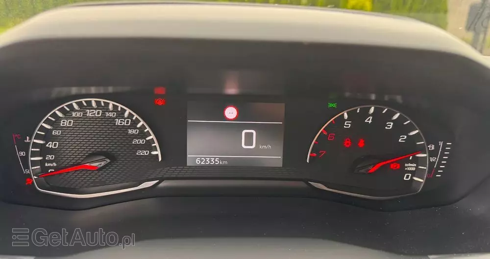 PEUGEOT 208 1.2 PureTech Style S&S
