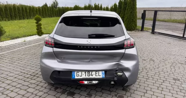 PEUGEOT 208 1.2 PureTech Style S&S