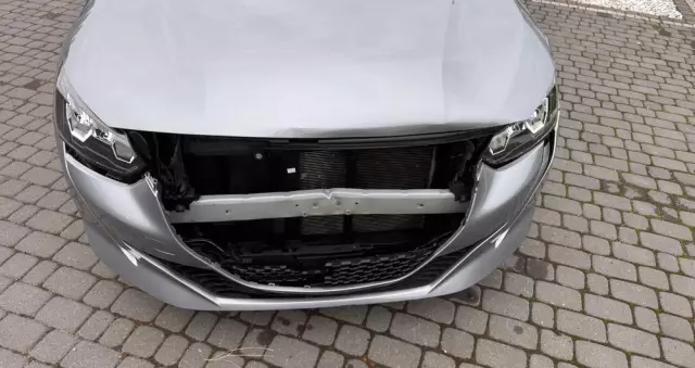 PEUGEOT 208 1.2 PureTech Style S&S