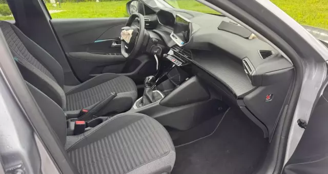 PEUGEOT 208 1.2 PureTech Style S&S