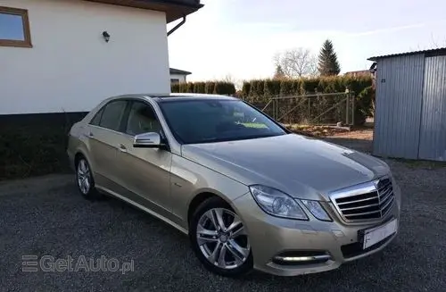 MERCEDES-BENZ Klasa E 