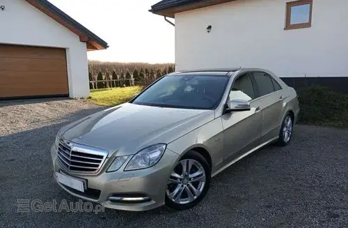 MERCEDES-BENZ Klasa E 