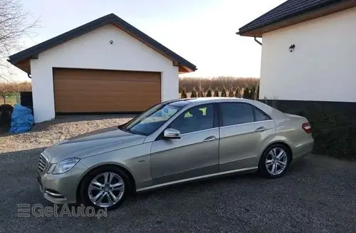 MERCEDES-BENZ Klasa E 