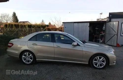 MERCEDES-BENZ Klasa E 