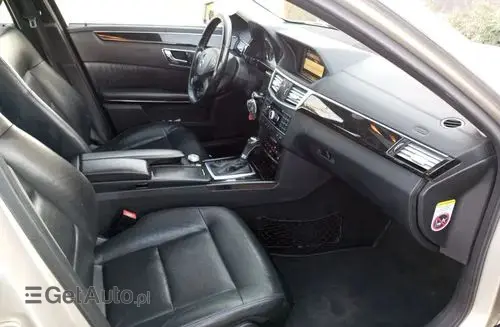 MERCEDES-BENZ Klasa E 