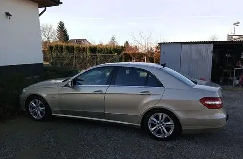 MERCEDES-BENZ Klasa E 