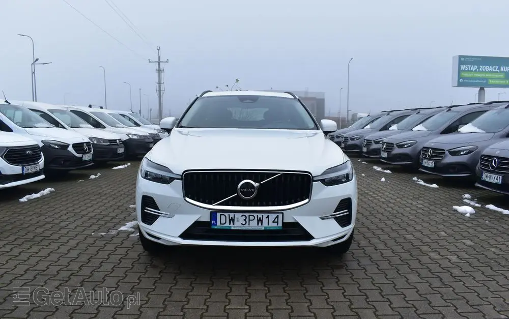 VOLVO XC 60 B4 D AWD Momentum Pro