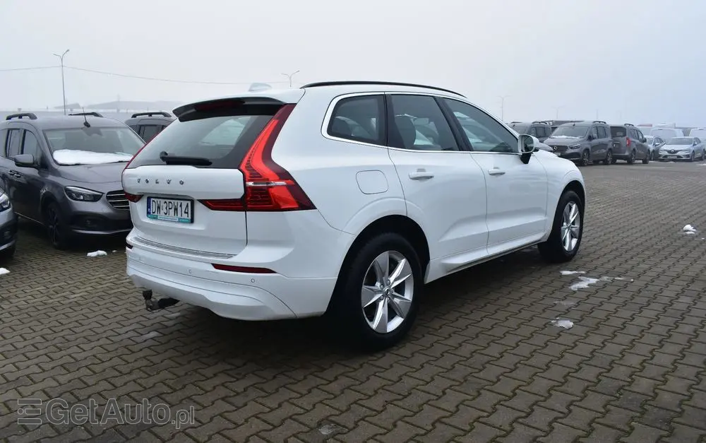 VOLVO XC 60 B4 D AWD Momentum Pro